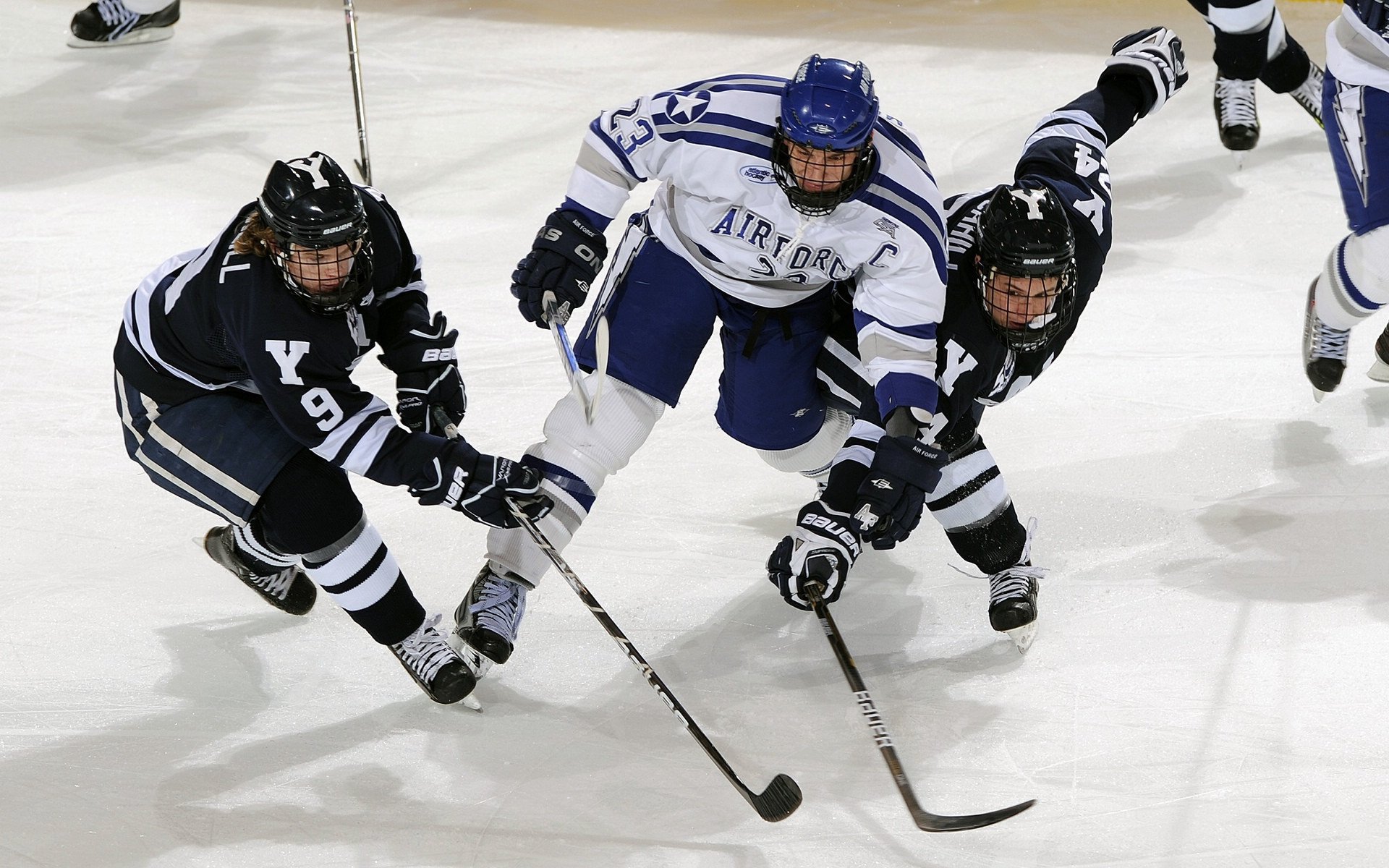 AYX GAMING-美洲杯年度最佳：个人表演大放异彩，美洲杯精彩