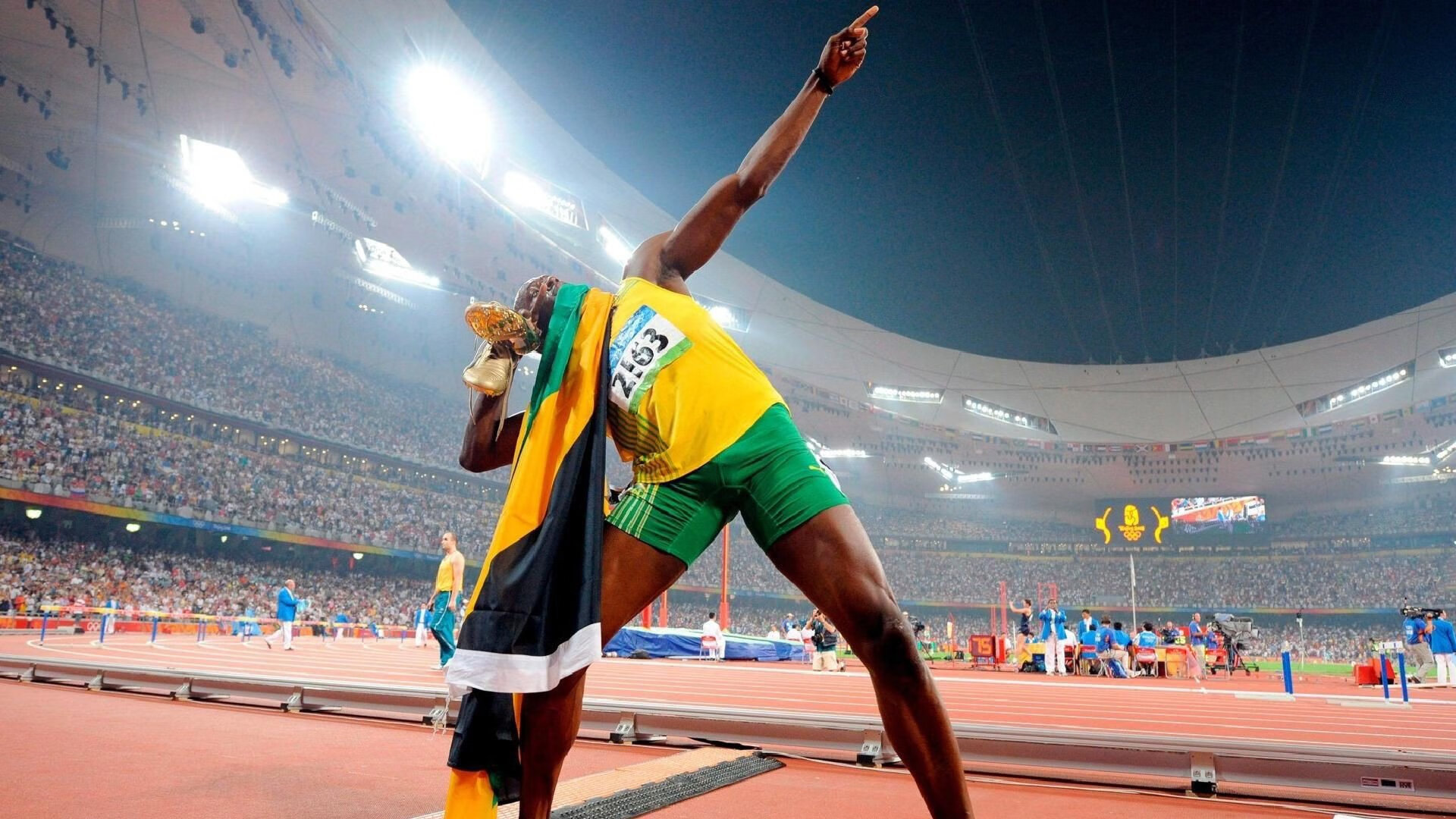 爱游戏体育官方入口-苏炳添回忆初入国家队经历感人，苏炳添回忆初入国家队经历感人视频